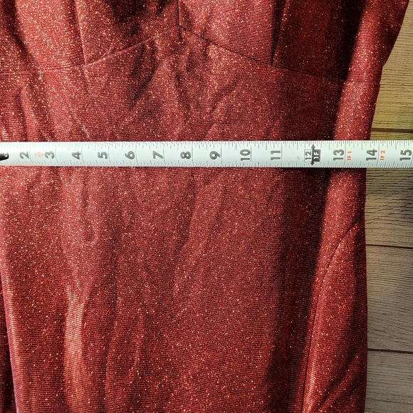 City Triangles Womens Mini Dress Red Size 13 Glittered Cutout Back Slit Holiday - Picture 5 of 9